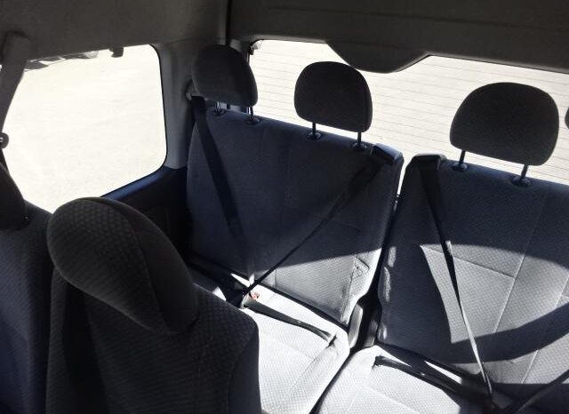 
								TOYOTA HIACE COMMUTER 2013 full									