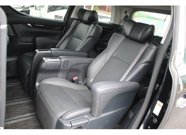 
								TOYOTA ALPHARD 2016 full									