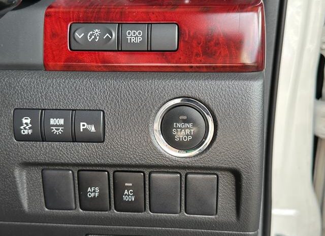 
								TOYOTA ALPHARD 2008 full									