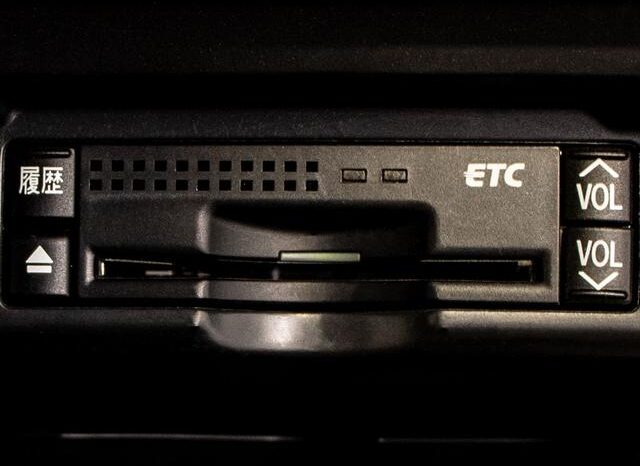 
								TOYOTA ALPHARD 2011 full									