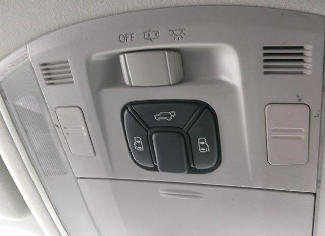 
								TOYOTA ALPHARD 2010 full									