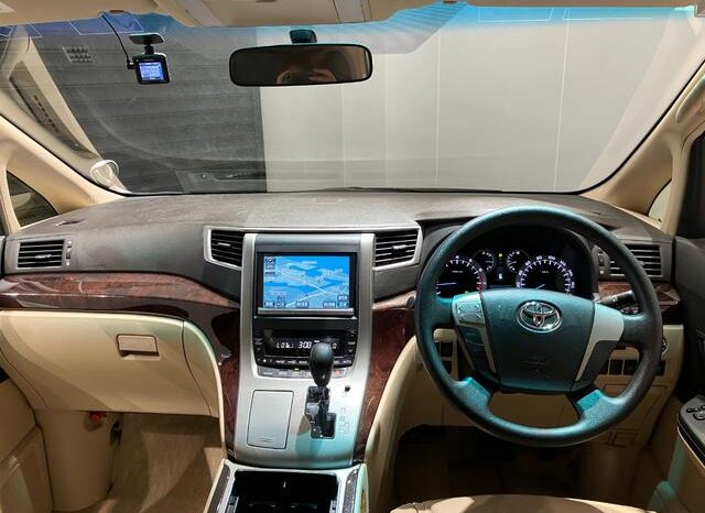 
								TOYOTA ALPHARD 2012 full									