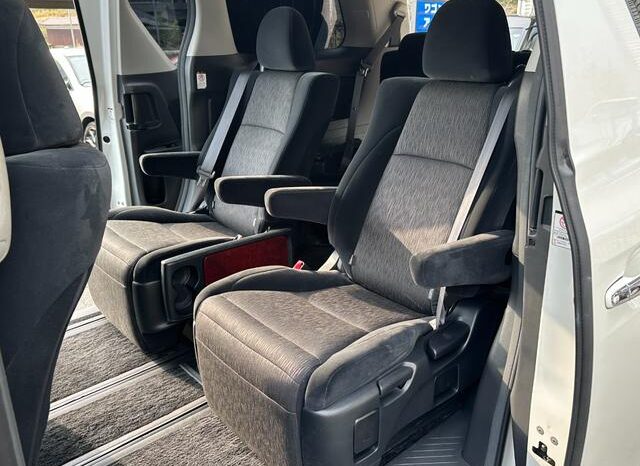 
								TOYOTA ALPHARD 2008 full									