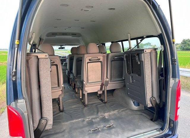 
								TOYOTA HIACE COMMUTER 2013 full									