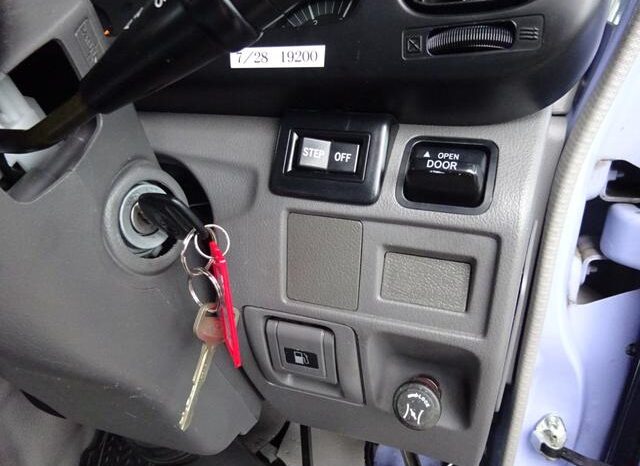 
								TOYOTA COASTER 2003 full									