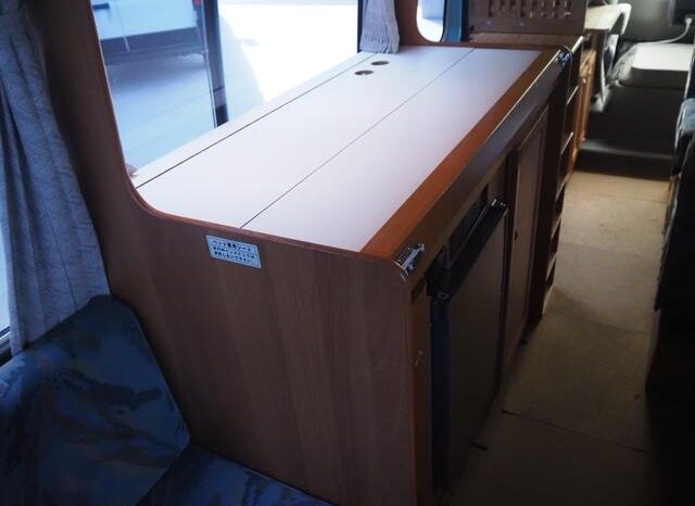 
								TOYOTA COASTER  2000 full									