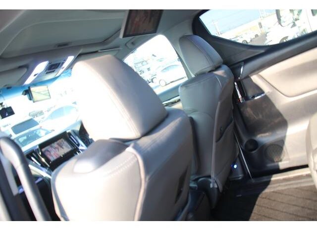 
								TOYOTA ALPHARD 2016 full									