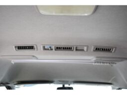 
										TOYOTA HIACE COMMUTER 2015 full									