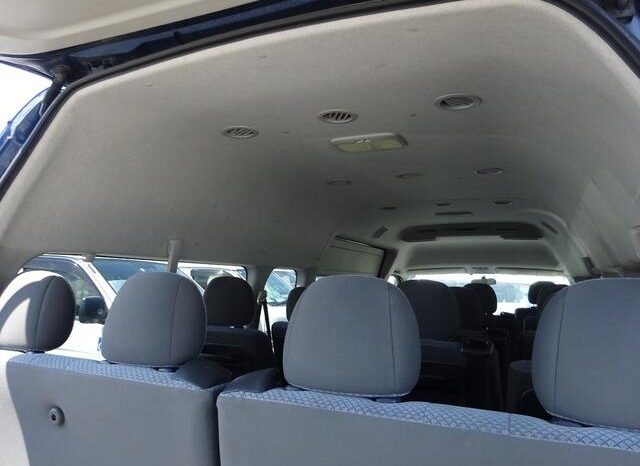 
								TOYOTA HIACE COMMUTER 2013 full									