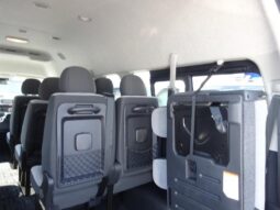 
										TOYOTA HIACE COMMUTER 2024 full									