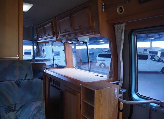 
								TOYOTA COASTER  2000 full									