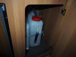 
										TOYOTA COASTER  2000 full									