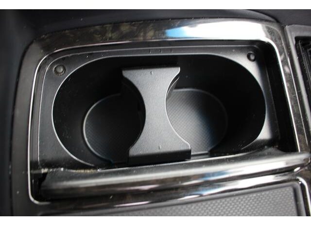 
								TOYOTA ALPHARD 2016 full									