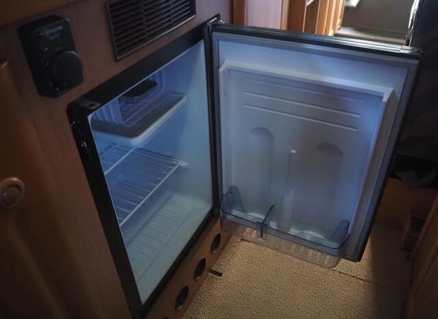 
								TOYOTA COASTER  2000 full									