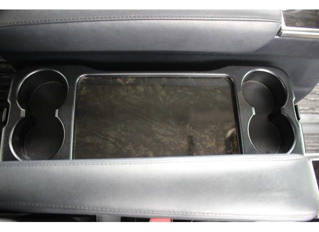 
								TOYOTA ALPHARD 2016 full									