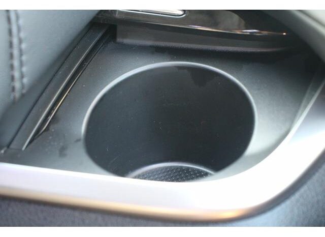 
								TOYOTA ALPHARD 2016 full									