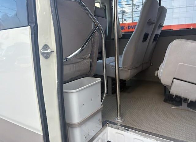 
								TOYOTA COASTER 2005 full									