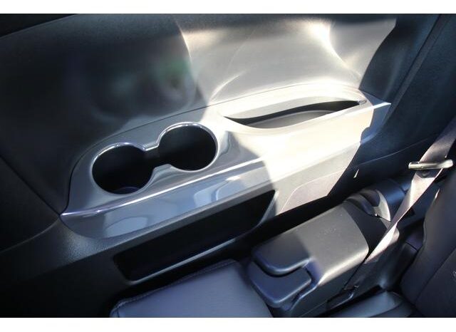 
								TOYOTA ALPHARD 2016 full									