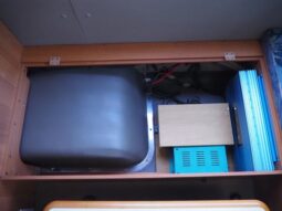 
										TOYOTA COASTER  2000 full									