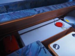 
										TOYOTA COASTER  2000 full									