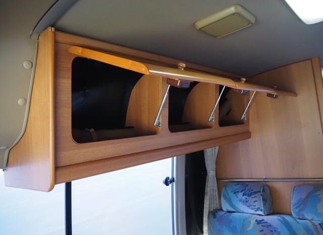 
								TOYOTA COASTER  2000 full									