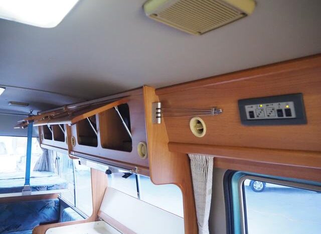 
								TOYOTA COASTER  2000 full									