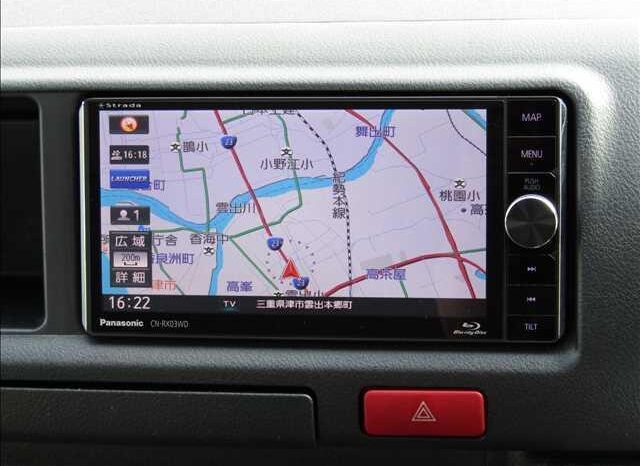 
								TOYOTA HIACE COMMUTER 2017 full									