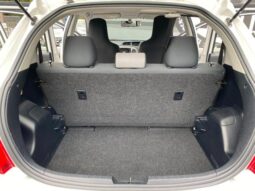 
										TOYOTA VITZ 2013 full									