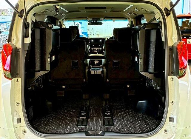 
								TOYOTA ALPHARD 2017 full									