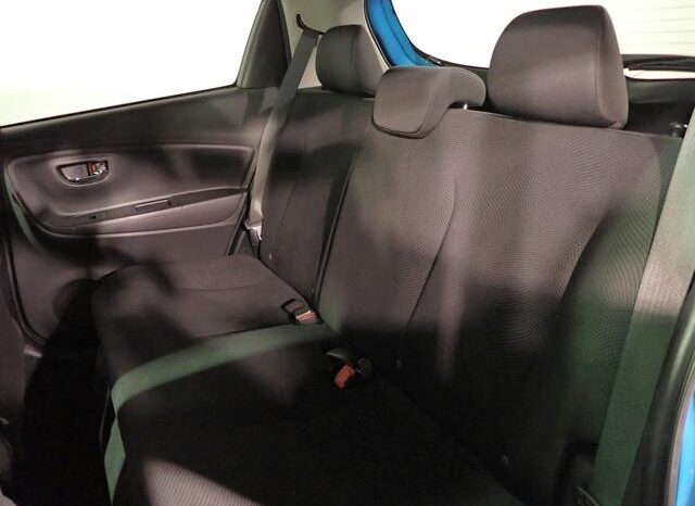 
								TOYOTA VITZ 2018 full									