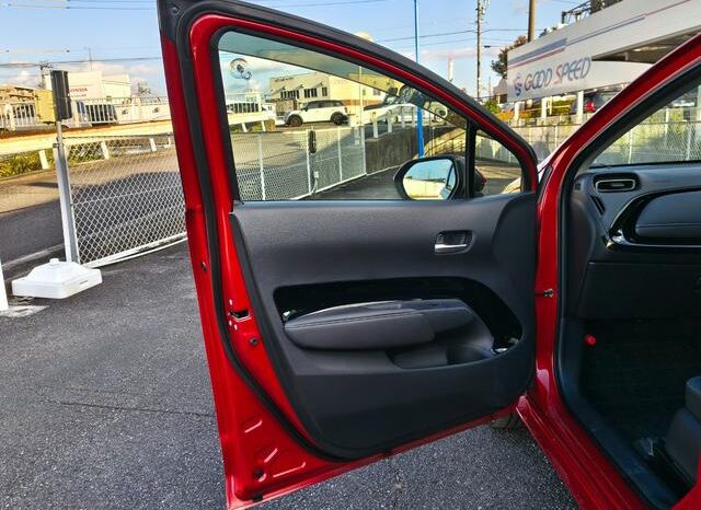 
								TOYOTA AQUA 2024 full									