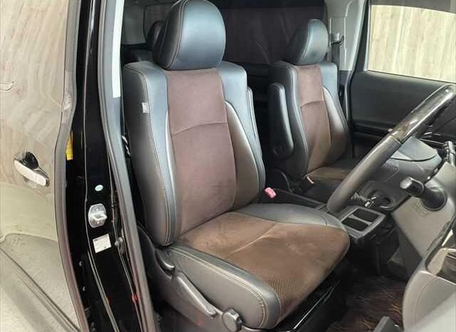
								TOYOTA ALPHARD 2013 full									