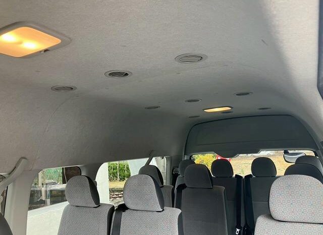 
								TOYOTA HIACE COMMUTER 2024 full									