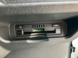 
										TOYOTA HIACE COMMUTER 2024 full									