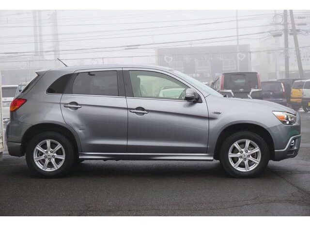 
								MITSUBISHI RVR 2012 full									