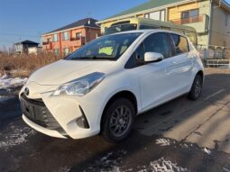 TOYOTA VITZ 2020