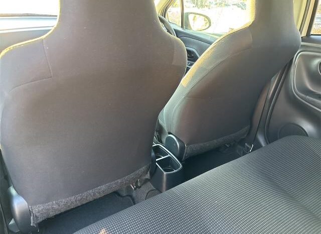 
								TOYOTA VITZ 2020 full									