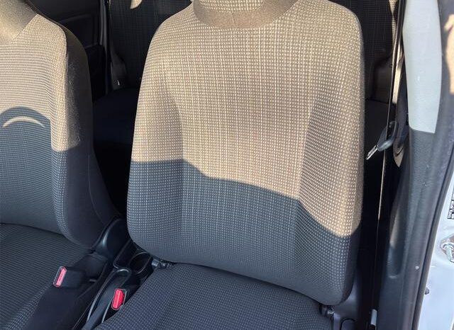 
								TOYOTA VITZ 2020 full									