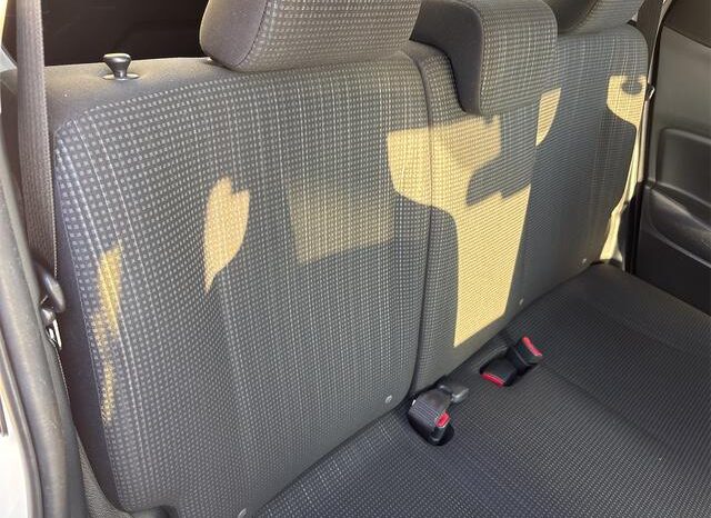 
								TOYOTA VITZ 2020 full									