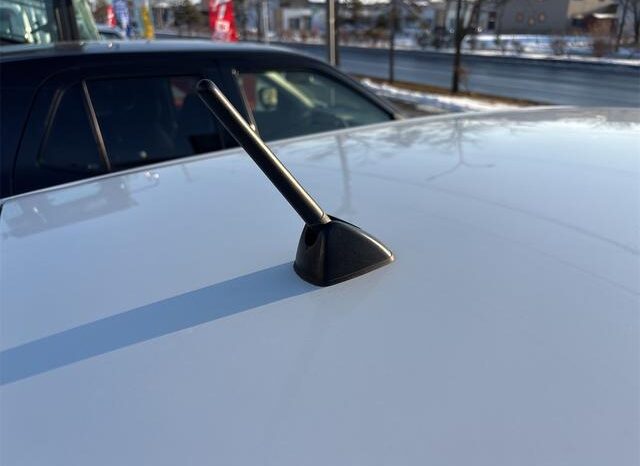 
								TOYOTA VITZ 2020 full									