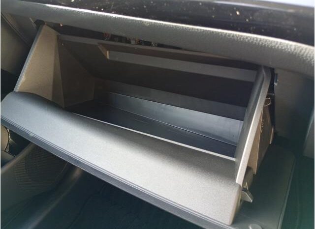 
								TOYOTA AQUA 2024 full									