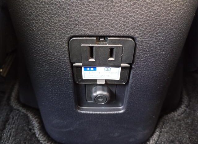 
								TOYOTA AQUA 2024 full									