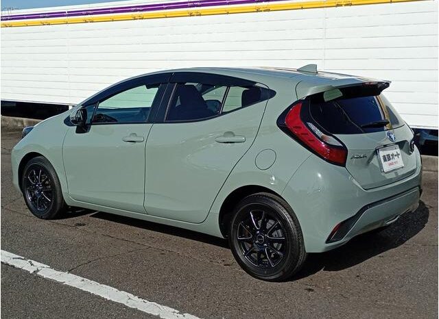 
								TOYOTA AQUA 2024 full									