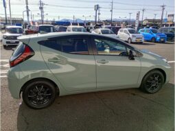 
										TOYOTA AQUA 2024 full									