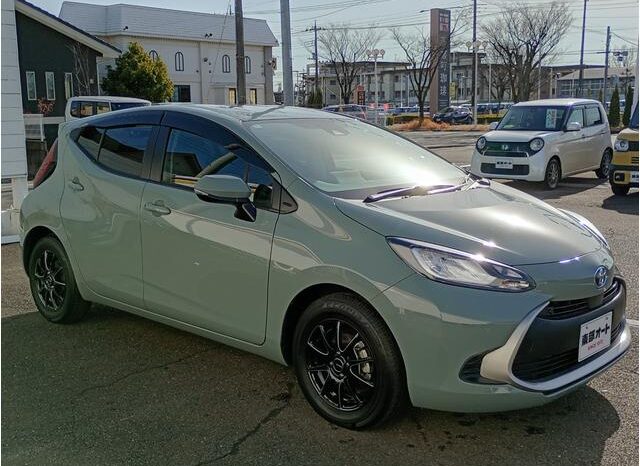 
								TOYOTA AQUA 2024 full									