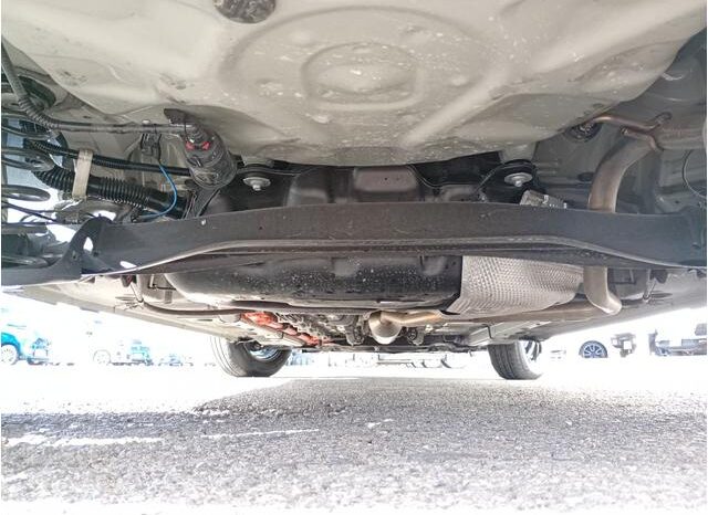 
								TOYOTA AQUA 2024 full									