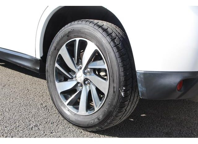 
								MITSUBISHI RVR 2014 full									