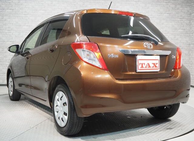
								TOYOTA VITZ 2013 full									