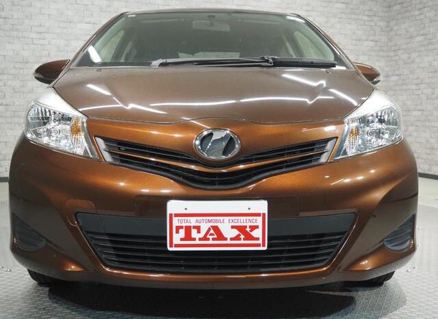 
								TOYOTA VITZ 2013 full									