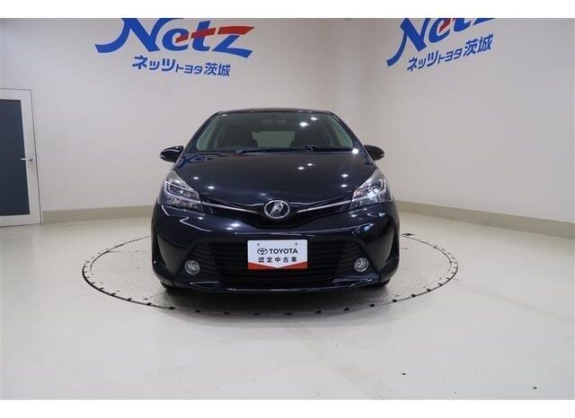 
								TOYOTA VITZ 2014 full									
